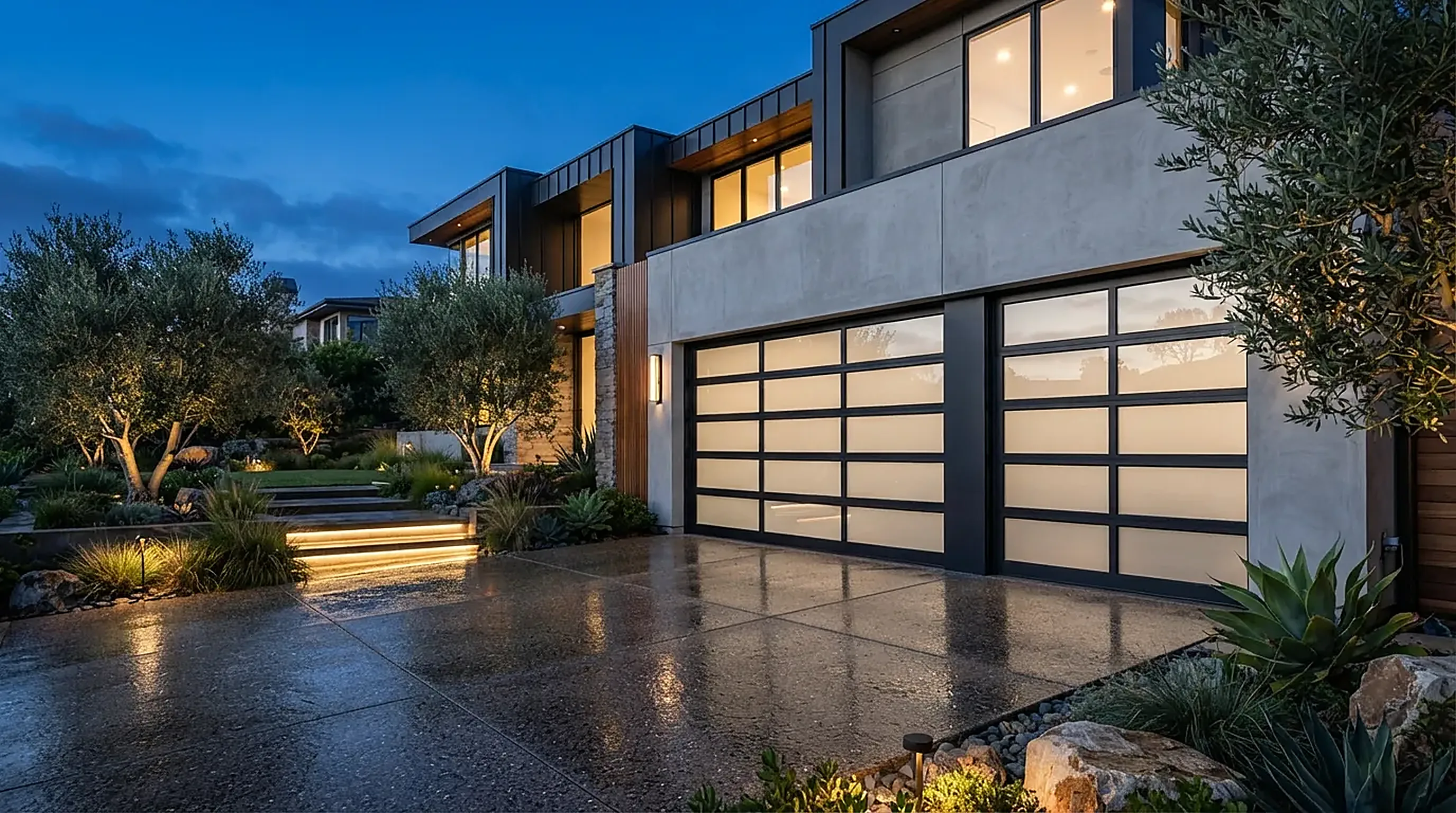 Garage door service in Cottonwood, AZ